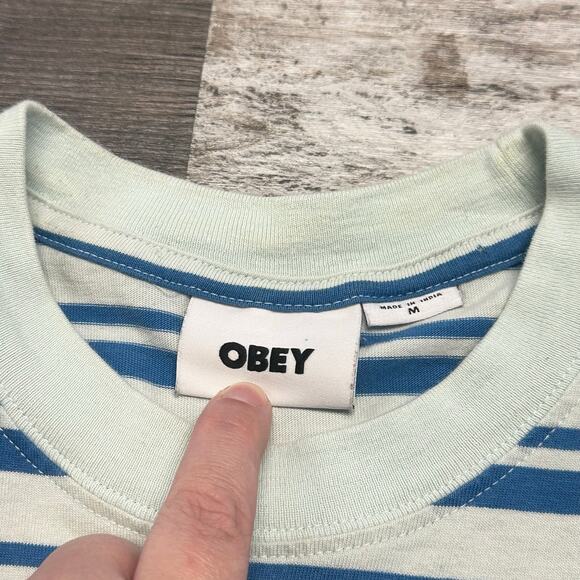 Andre‎ the Giant Obey Blue White Striped Mens M Embroidered Sun T-Shirt Medium - Picture 4 of 9